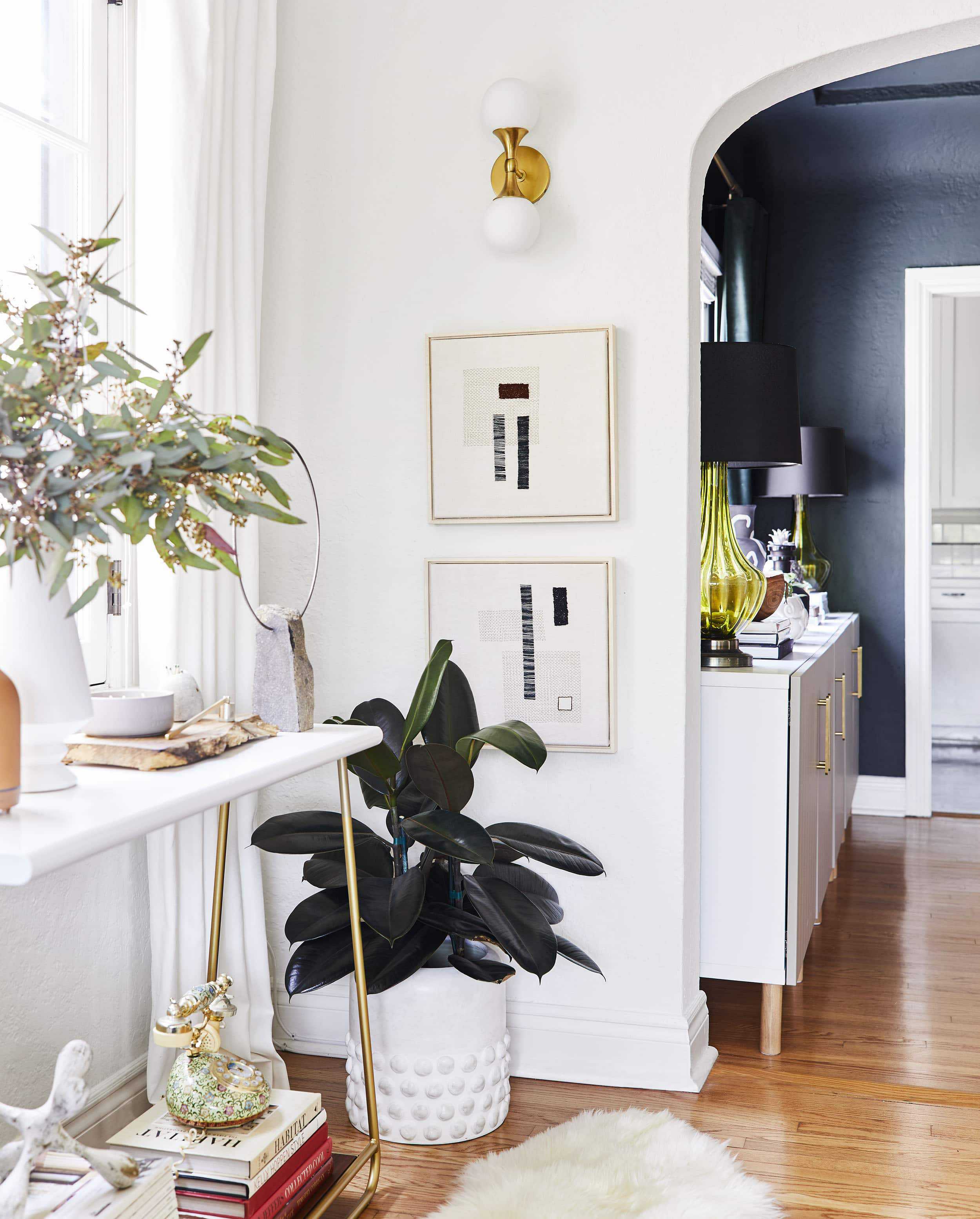 Arlyn Hernandez Makeover Takeover Living Room Ehd13