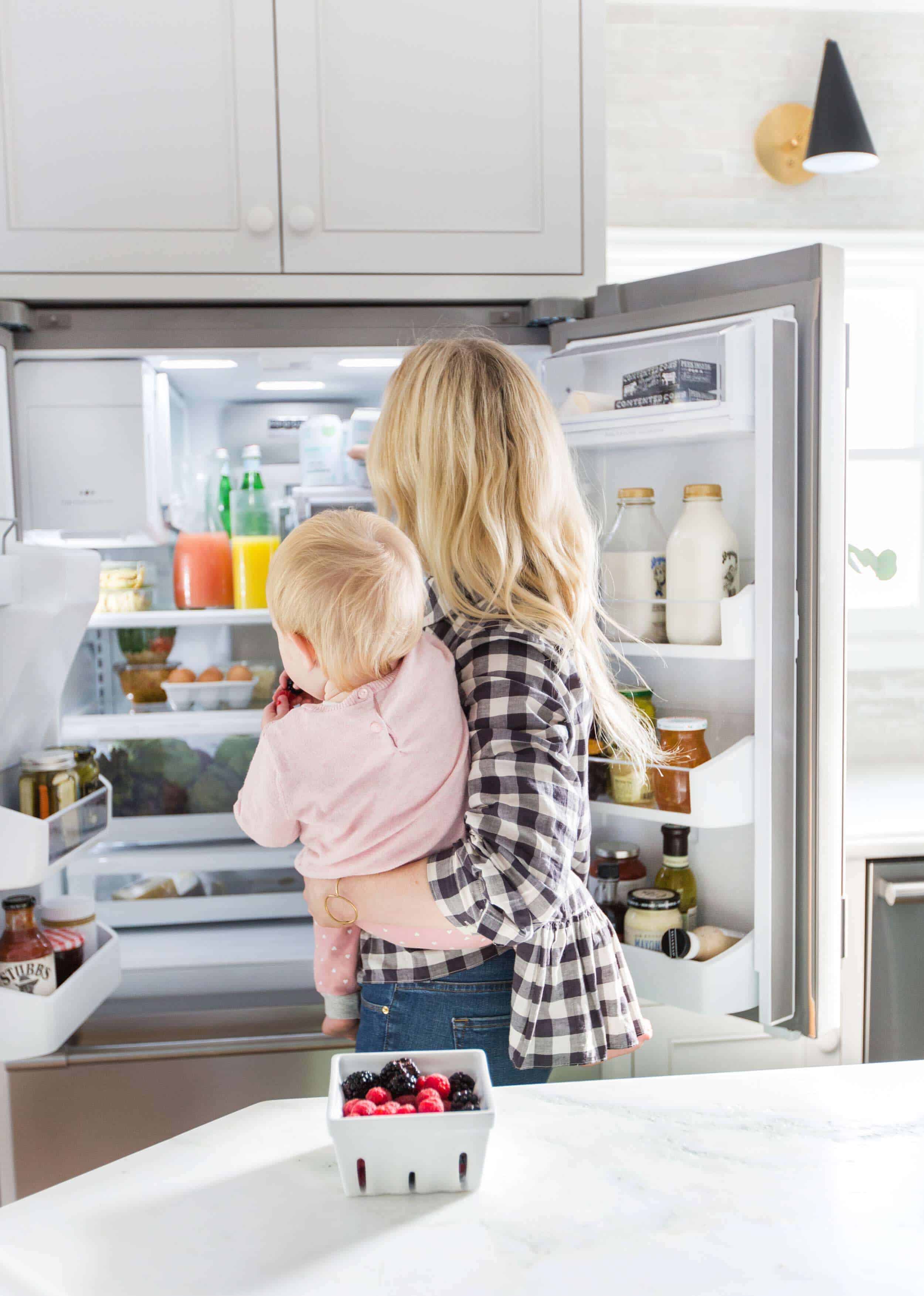 emily-henderson_full-kitchen-reveal_waverly_frigidaire_1