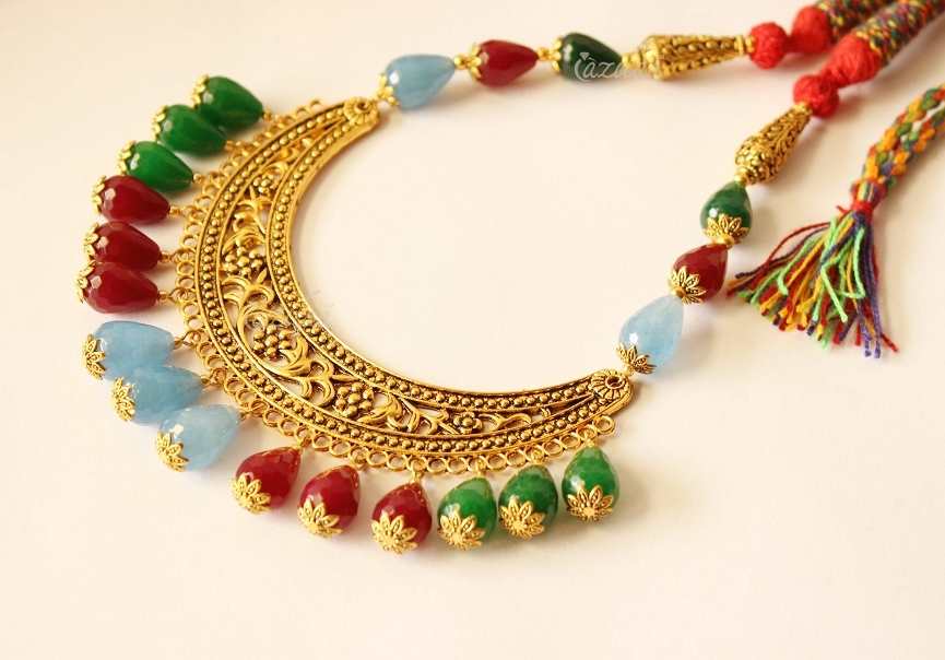 Women wear this Evergreen Jewelry in all Occasions for sure
